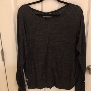 Athleta long sleeve shirt